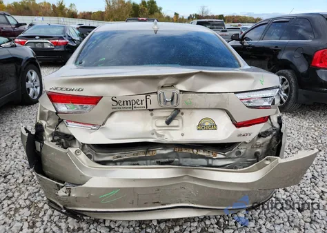 2018 Honda Accord Exl z USA, uszkodzony, nr VIN 1HGCV2F51JA007923